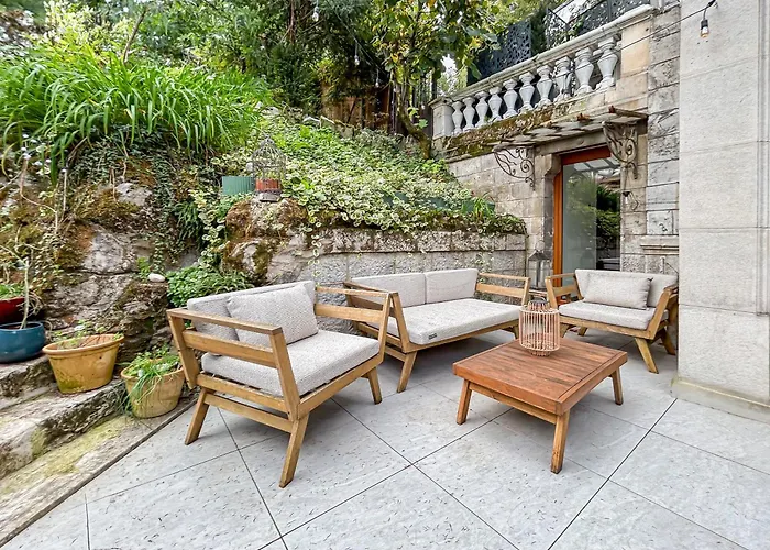 Grand T4 Luxe, Spa, Cheminee Baby-foot, Jardin Aix-les-Bains