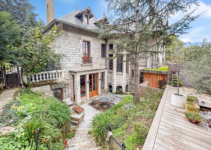 Grand T4 Luxe, Spa, Cheminee Baby-foot, Jardin Apartamento *