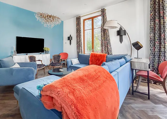 Grand T4 Luxe, Spa, Cheminee Baby-foot, Jardin Aix-les-Bains