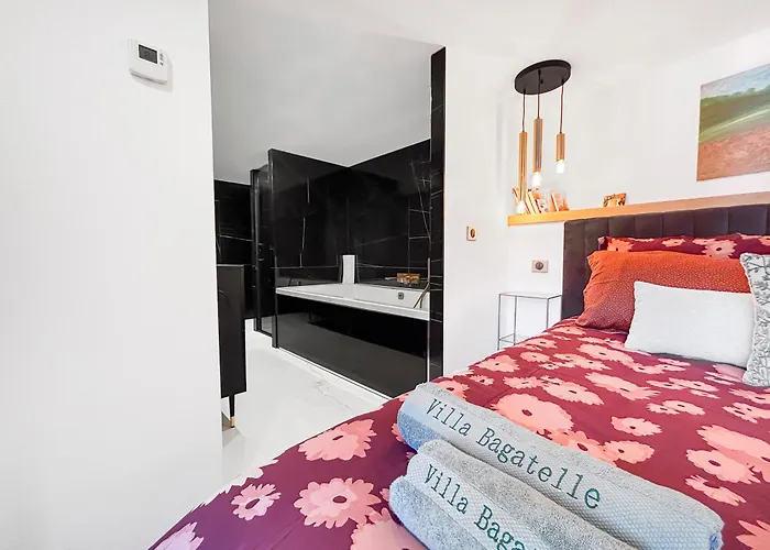 Lägenhet Grand T4 Luxe, Spa, Cheminee Baby-foot, Jardin