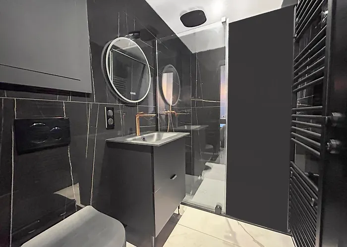 Grand T4 Luxe, Spa, Cheminee Baby-foot, Jardin