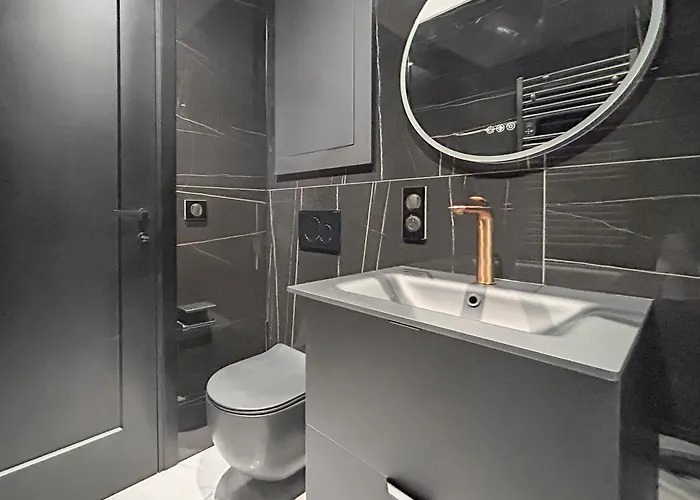 Grand T4 Luxe, Spa, Cheminee Baby-foot, Jardin Aix-les-Bains